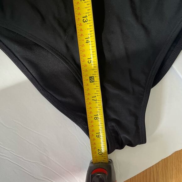 Women's ARIZONA JEANS Black one piece mermaid swimsuit XL - Picture 6 of 9